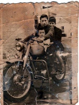 Los tres hermanos Villaamil.